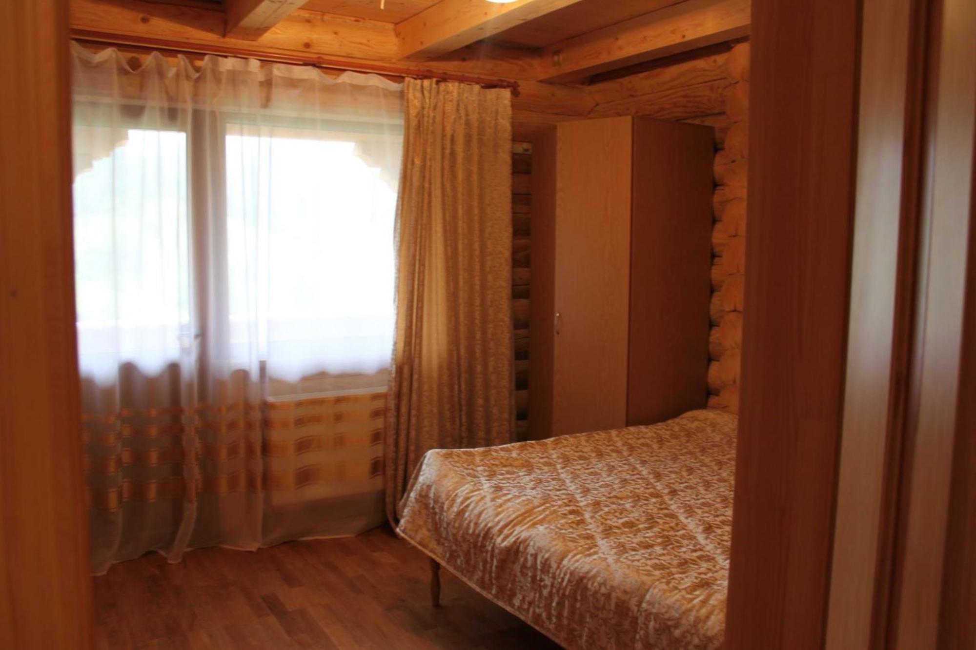 Privatna Sadiba Chalet オリアウチック エクステリア 写真