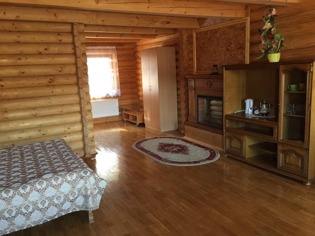 Privatna Sadiba Chalet オリアウチック エクステリア 写真