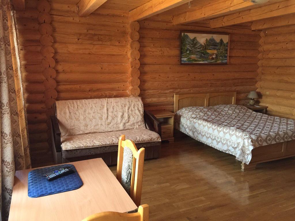 Privatna Sadiba Chalet オリアウチック エクステリア 写真