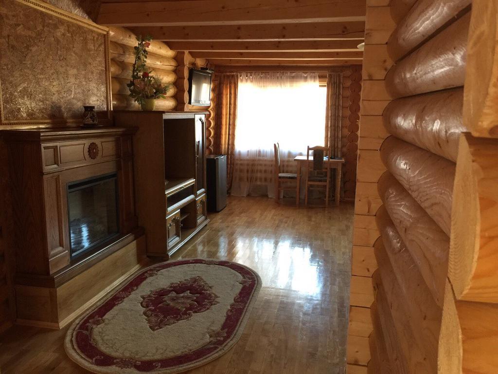 Privatna Sadiba Chalet オリアウチック エクステリア 写真