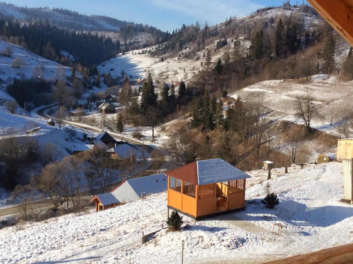Privatna Sadiba Chalet オリアウチック エクステリア 写真